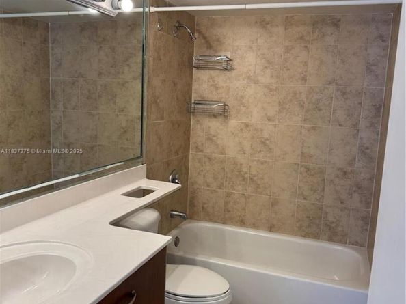18240 Mediterranean Blvd 511, Hialeah FL 33015