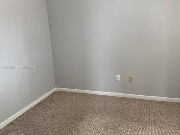 18240 Mediterranean Blvd 511, Hialeah FL 33015
