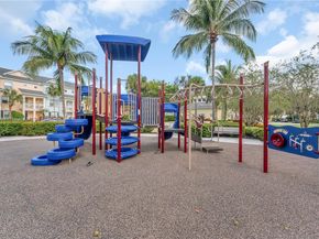 275 Murcia Dr 104, Jupiter FL 33458