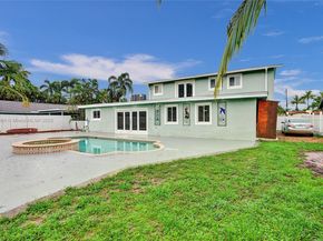 5840 SW 19th St, Plantation FL 33317