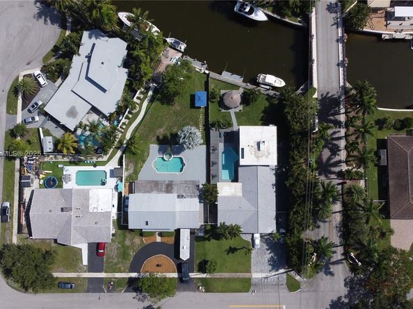 5840 SW 19th St, Plantation FL 33317