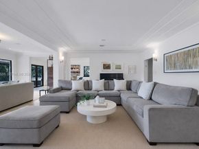 744 Lakeview Dr, Miami Beach FL 33140