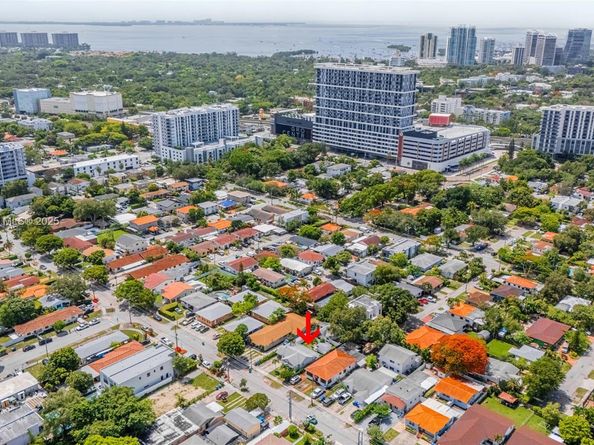 2946 SW 26th St, Miami FL 33133