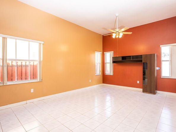 765 NW 129th Pl, Miami FL 33182