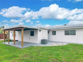 4031 NE 18th Ave, Pompano Beach FL 33064