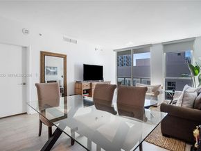 253 NE 2nd St 3104, Miami FL 33132