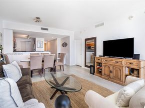 253 NE 2nd St 3104, Miami FL 33132