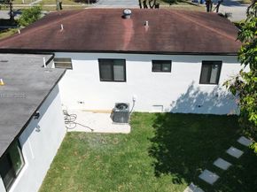 150 NE 169th Ter, North Miami Beach FL 33162