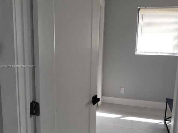 150 NE 169th Ter, North Miami Beach FL 33162