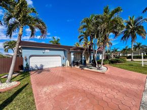 15201 SW 177th Ter, Miami FL 33187