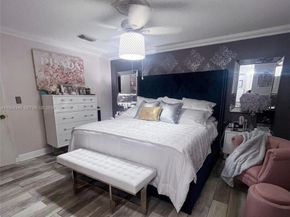 15201 SW 177th Ter, Miami FL 33187