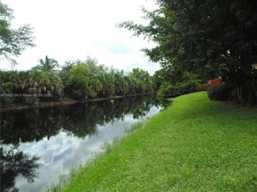 4056 Sierra Ter 4056, Sunrise FL 33351