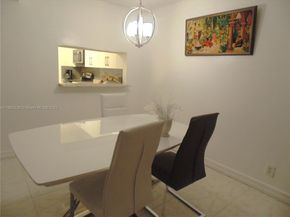 4056 Sierra Ter 4056, Sunrise FL 33351