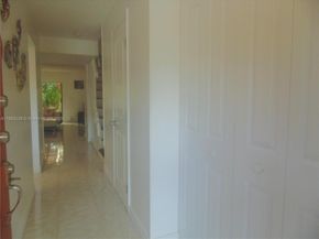 4056 Sierra Ter 4056, Sunrise FL 33351
