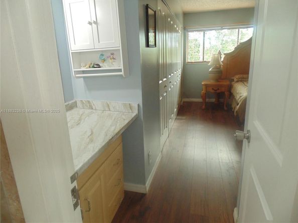 4056 Sierra Ter 4056, Sunrise FL 33351