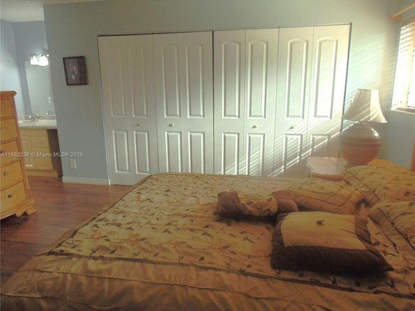 4056 Sierra Ter 4056, Sunrise FL 33351