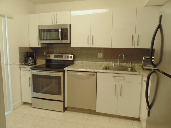 4056 Sierra Ter 4056, Sunrise FL 33351