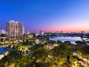 20281 E Country Club Dr 1009, Aventura FL 33180