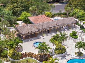 20281 E Country Club Dr 1009, Aventura FL 33180
