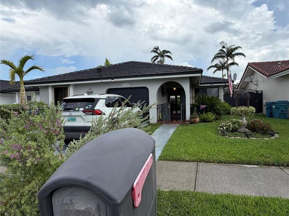 14851 SW 59th St, Miami FL 33193