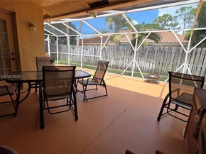 5112 NW 66th Ave, Lauderhill FL 33319