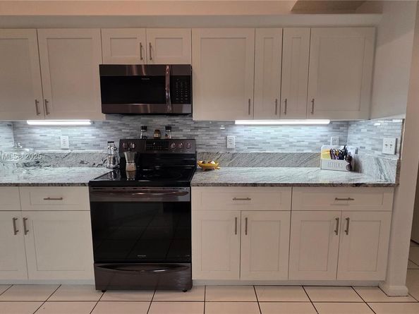 5112 NW 66th Ave, Lauderhill FL 33319