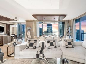 88 SW 7th St 3801, Miami FL 33130