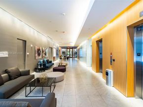 88 SW 7th St 3801, Miami FL 33130