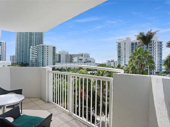 1621 Bay Rd 606, Miami Beach FL 33139