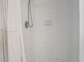 1621 Bay Rd 606, Miami Beach FL 33139