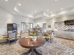 4735 Eucalyptus Dr, Hollywood FL 33021