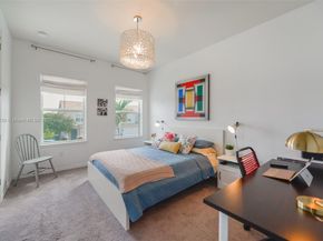 4735 Eucalyptus Dr, Hollywood FL 33021