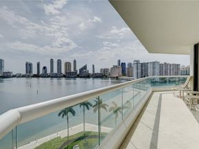 2600 Island Blvd 904, Aventura FL 33160