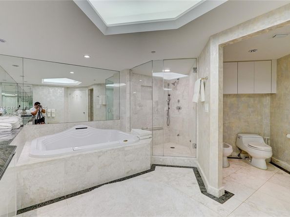 2600 Island Blvd 904, Aventura FL 33160