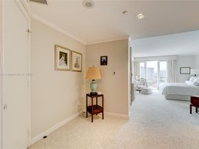 2600 Island Blvd 904, Aventura FL 33160