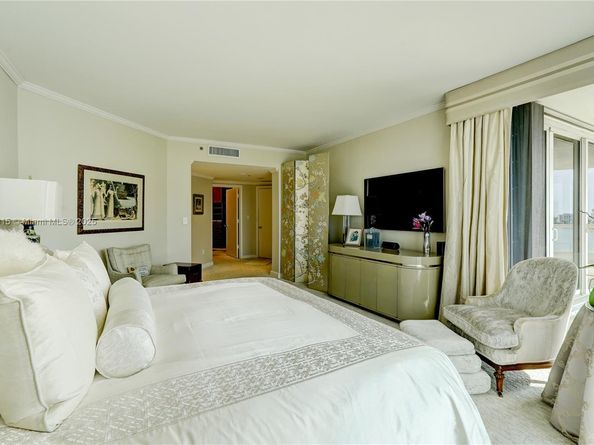 2600 Island Blvd 904, Aventura FL 33160