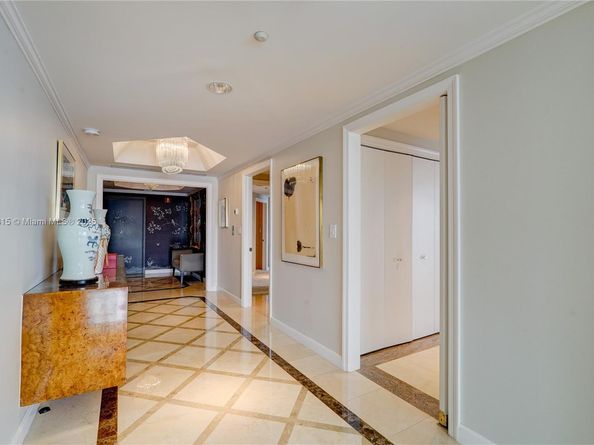 2600 Island Blvd 904, Aventura FL 33160