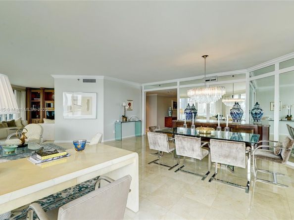 2600 Island Blvd 904, Aventura FL 33160