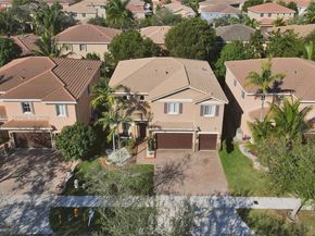 20456 NW 8th Ct, Miami Gardens FL 33169