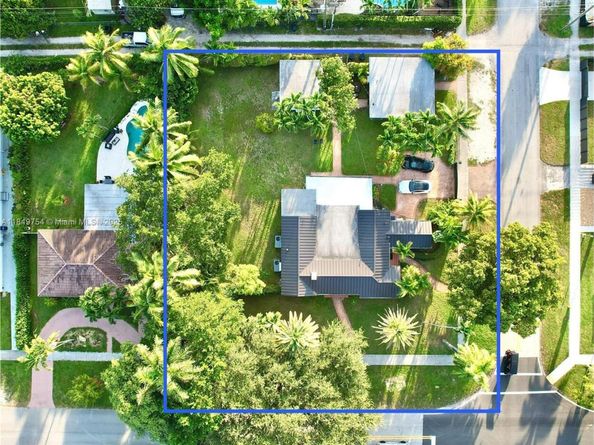 500 South Dr, Miami Springs FL 33166