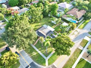 500 South Dr, Miami Springs FL 33166