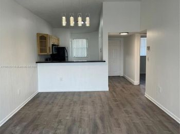 9977 Nob Hill Ln