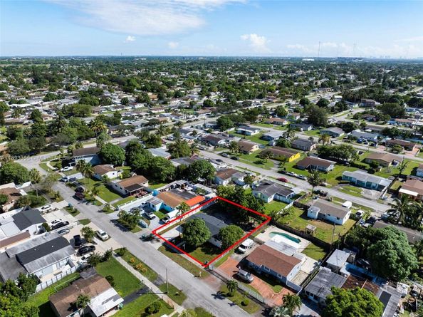 18931 NW 44th Ave, Miami Gardens FL 33055