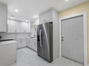 18931 NW 44th Ave, Miami Gardens FL 33055