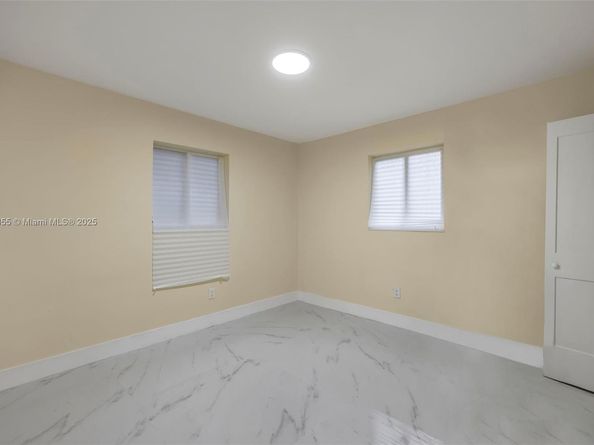18931 NW 44th Ave, Miami Gardens FL 33055