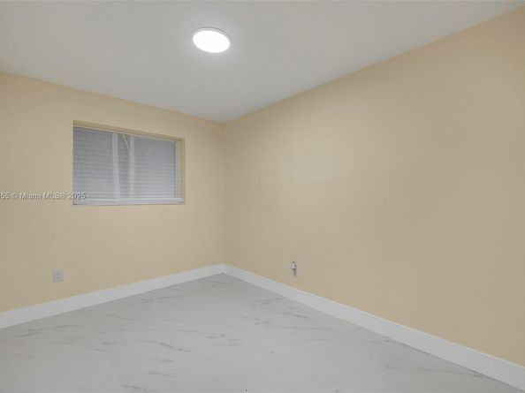18931 NW 44th Ave, Miami Gardens FL 33055