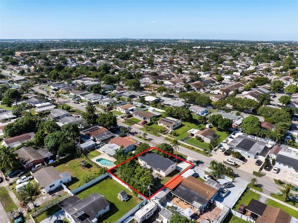 18931 NW 44th Ave, Miami Gardens FL 33055