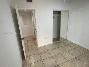271 NW 57th Ct, Miami FL 33126