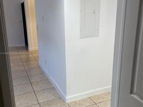 271 NW 57th Ct, Miami FL 33126
