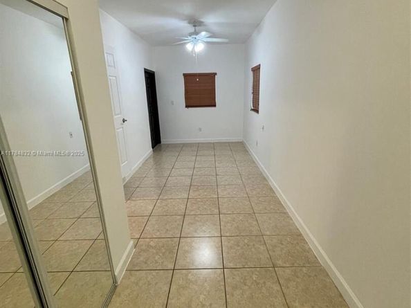 271 NW 57th Ct, Miami FL 33126